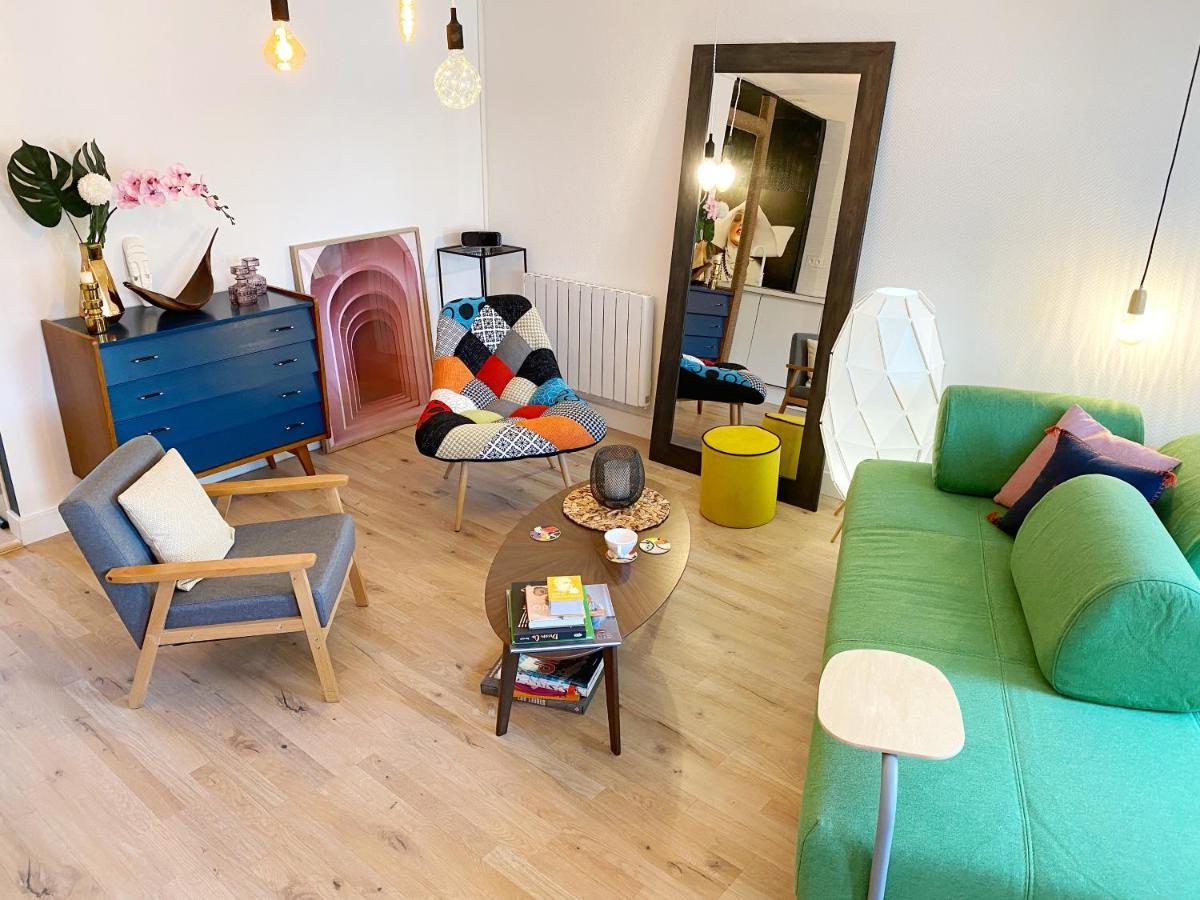 Marie Et Brieuc _ Duplex Lumineux Colore Atypique Face Cathedrale 圣布里厄 外观 照片